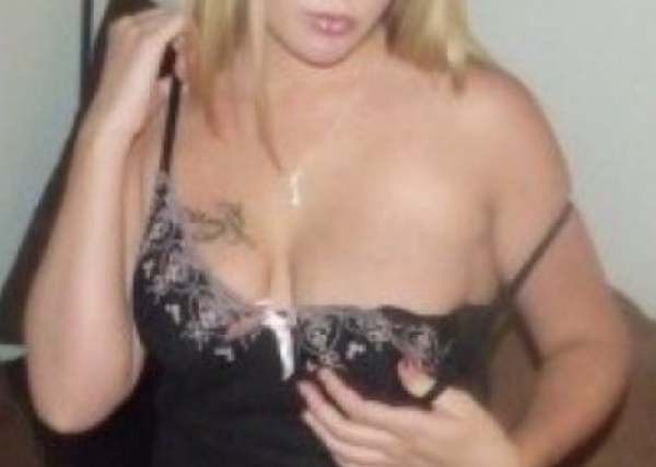 Проститутка Кариша (Пятигорск, Центр), 3000 руб. за час общения.