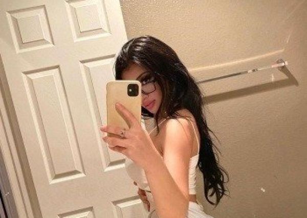 Индивидуалка Карина (Пятигорск, Белая Ромашка)